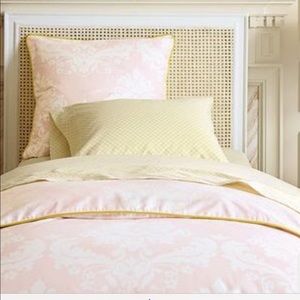 Serena & Lily Ellory Queen Duvet & Pillow Shams
